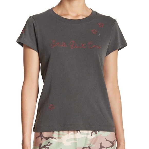 NWT WILDFOX Still Don't Care Stars T Shirt Small - Picture 1 of 6